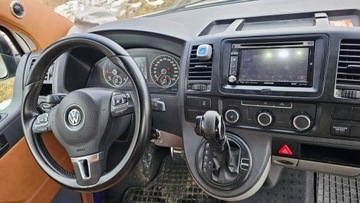 Volkswagen Caravelle T5 Caravelle Facelifting długi rozstaw osi 2.0 TDI 140KM 2011 Vw t5.1 2,0tdi 140KM DSG long Skóry Alkantary Gwint Alu 20&quot; audio JEDYNY!!!, zdjęcie 6