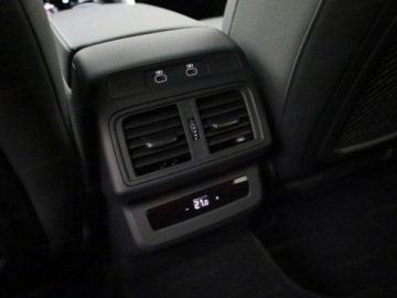 Audi Q5 II SUV Facelifting 2.0 40 TFSI MHEV 204KM 2026 AUDI Q5 TFSI quattro S line Suv 2.0 (204KM) 2026, zdjęcie 16