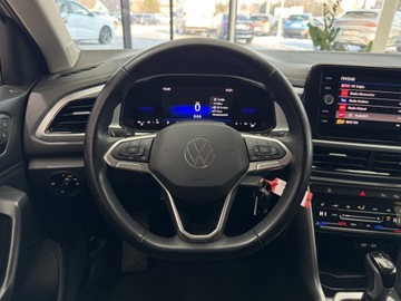 Volkswagen T-Roc I SUV Facelifting 1.5 TSI ACT 150KM 2023 Volkswagen T-Roc Life / Podgrzewane fotele / Kamer, zdjęcie 13