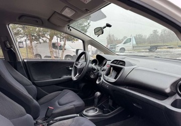 Honda Jazz III 2014 Honda Jazz 1.3 IMA Hybrid 1 rej. 032015r automat 1.3 Hybryda 98KM, zdjęcie 5