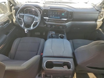 Chevrolet Silverado II 2024 Chevrolet Silverado C1500 Rst 2024 5.3l 5.3 Benzyna 355KM, zdjęcie 8