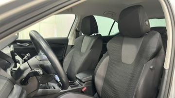 Skoda Octavia IV Liftback 2.0 TDI 115KM 2022 Škoda Octavia Skoda Octavia 2.0 TDI Ambition, zdjęcie 9