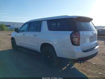 Chevrolet Suburban GMT900 2022 Chevrolet Suburban Premier 2022 5.3l 5.3 Benzyna 355KM, zdjęcie 3