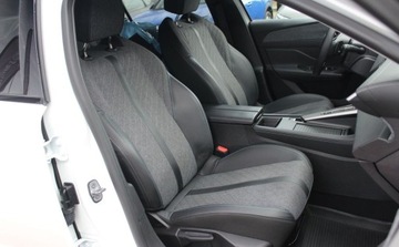 Peugeot 408 2022 Peugeot 408 Allure Pack EAT8 Perla Od Reki 1.2 Benzyna 130KM, zdjęcie 11