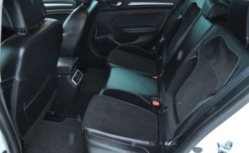 Renault Megane IV Grandtour 1.6 dCi 130KM 2017 Renault Megane 1.6 DCI 130 KM Nawigacja Tempomat 1.6 Diesel 130KM, zdjęcie 17