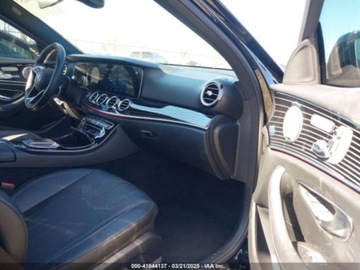 Mercedes Klasa E W213 2021 Mercedes-Benz Klasa E E 450 4Matic 2021 3.0l 3.0 Benzyna 362KM, zdjęcie 9