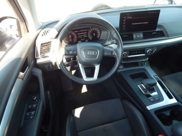 Audi Q5 II SUV Facelifting 2.0 40 TDI 204KM 2023 Audi Q5 Kamera cofania , Tempomat , Matrix ,Wirtualny kokpit Plus 2.0 204KM, zdjęcie 6