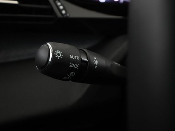 Peugeot 308 III SW 1.2 PureTech 130KM 2023 Peugeot 308 półskóra navi virtual cocpit kamery, zdjęcie 35