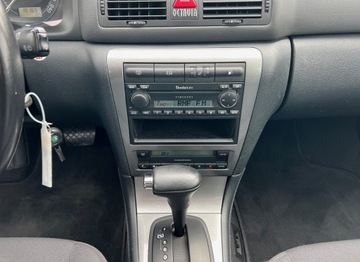 Skoda Octavia I Kombi 1.6 MPI 102KM 2004 Skoda Octavia I LIFT 1.6 MPI Automat Grzane fotele tempomat klima felgi, zdjęcie 17