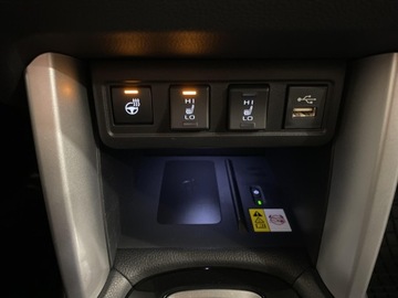 Toyota Corolla Cross 2.0 Hybrid Dynamic Force 197KM 2023 Toyota Corolla Cross 2.0 Hybrid Executive Toyota C, zdjęcie 19