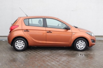 Hyundai i20 I Hatchback 5d Facelifting 1.2 DOHC 85KM 2013 Hyundai i20 1.2, Klima, zdjęcie 5