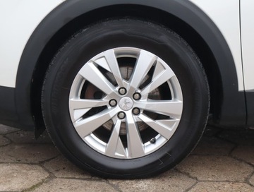 Peugeot 5008 II Crossover 1.2 PureTech 130KM 2017 Peugeot 5008 PureTech 130, Salon Polska, 7 miejsc, zdjęcie 14