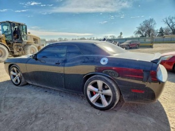 Dodge Challenger III 2010 Dodge Challenger Srt-8 2010 6.1 Benzyna 425KM, zdjęcie 1