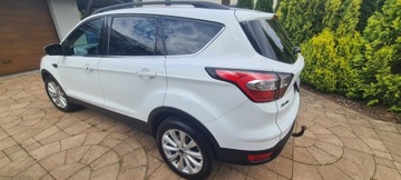 Ford Kuga III 2019 Ford Kuga 1.5 EcoBoost AWD Edition ASS 182KM 4X4 2019r, zdjęcie 3