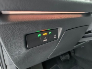 Volkswagen Passat B8 Variant Facelifting 1.5 TSI EVO 150KM 2025 Volkswagen Passat serwis ASO 1.5TSI 150KM bezwypadkow gwarancja pakiety ka, zdjęcie 17