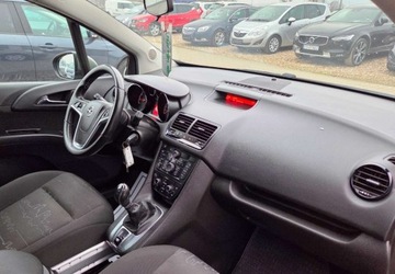 Opel Meriva II Mikrovan 1.4 Turbo ECOTEC 120KM 2011 Opel Meriva 1,4 Ben 120 km 1.4 Benzyna 120KM, zdjęcie 5