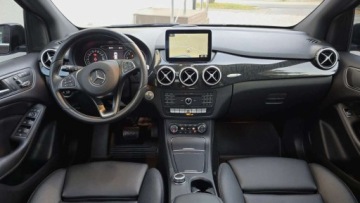 Mercedes Klasa B W246 Sports Tourer Facelifting 2.0 250 211KM 2016 Mercedes-Benz Klasa B 2,0 benzyna 211 KM 4Matic automat NAVI Full LED zare, zdjęcie 18