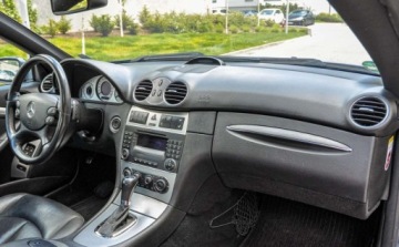 Mercedes CLK W209 Coupe C209 3.0 V6 (320 CDI) 224KM 2006 Mercedes-Benz CLK 3,0CDI (224KM) Automat Lift Skory 3.0 Diesel 224KM, zdjęcie 9