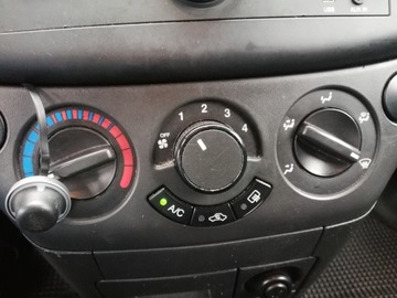 Chevrolet Aveo T250 Hatchback 5d 1.2 DOHC 84KM 2011 Chevrolet Aveo 1.2 16V//LPG//Salon PL//I Właściciel, zdjęcie 17