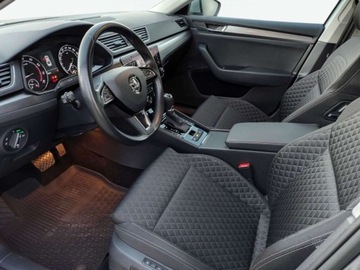 Skoda Superb III Liftback Facelifting 1.5 TSI 150KM 2019 Skoda Superb 1.5 Benzyna 150KM, zdjęcie 8