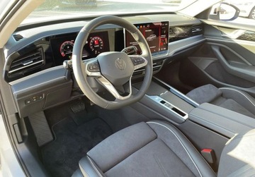 Volkswagen Passat B8 Variant Facelifting 1.5 TSI EVO 150KM 2025 Volkswagen Passat Elegance 1.5 TSI ACT mHEV DSG 1.5 Benzyna 150KM, zdjęcie 4