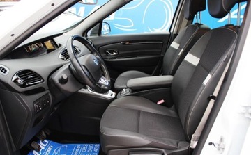 Renault Scenic III XMOD Energy dCi 130KM 2014 Renault Scenic 1.6 Diesel 130KM, zdjęcie 13