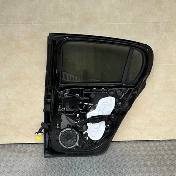 DVEŘE KOMPLETNÍ PRAVÉ PEUGEOT 208 II 2020 ROK