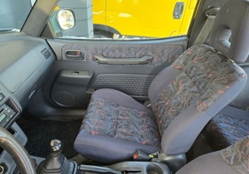 Toyota RAV4 I Cabrio 2.0 16V 129KM 1999 Toyota RAV4 2.0 benzyna .4x4 Zdjecia podwozia 2.0 Benzyna 129KM, zdjęcie 7