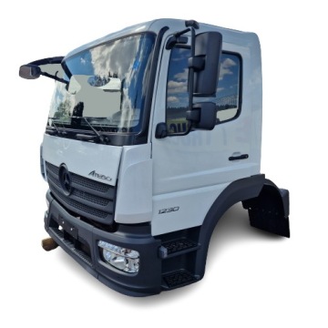 MERCEDES ATEGO KABINA Z WYPOSAŻENIEM STOPNIE