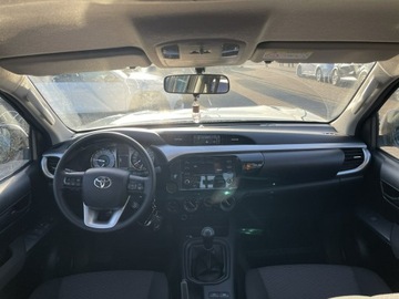 Toyota Hilux VIII Pojedyncza kabina Facelifting 2.4 D-4D 150KM 2024 Toyota Hilux Duble CAB 4x4 Klimatyzacja HAK, zdjęcie 6