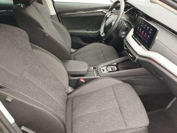 Skoda Octavia IV Liftback 1.5 TSI EVO 150KM 2024 Skoda Octavia 1.5 eTSI 150KM DSG Style Kamera Virtual LED Matrix Gwarancja, zdjęcie 23