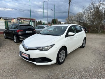Toyota Auris II Hatchback 5d Facelifting 1.33 Dual VVT-i 99KM 2016 Toyota Auris Benzyna/Salon Polska/I WŁ/Faktura, zdjęcie 1