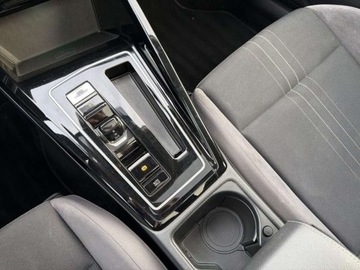 Volkswagen Golf VIII Alltrack 2.0 TDI 200KM 2022 Volkswagen Golf Alltrack LED Matrix Harman Kardon Hak Kamera Cofania Faktu, zdjęcie 20