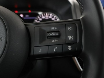 Nissan Qashqai III Crossover Facelifting 1.3 DIG-T MHEV 140KM 2025 Nissan Qashqai MHEV, Tempomat, Kamera, Aut.klima, zdjęcie 27