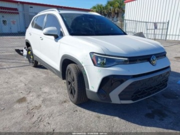 Volkswagen 2025 Volkswagen Inny TAOS, 2025r., 1.5L 1.5 Benzyna 174KM, zdjęcie 1