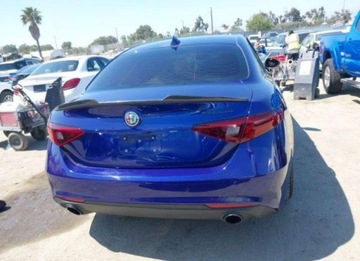 Alfa Romeo Giulia II Sedan Facelifting 2.0 Turbo 280KM 2020 Alfa Romeo Giulia 2020, 2.0L, od ubezpieczalni 2.0 Benzyna 280KM, zdjęcie 1
