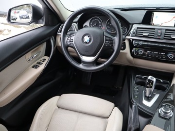 BMW Seria 3 F30-F31-F34 Limuzyna Facelifting 2.0 318d 150KM 2015 BMW 3 318 d, Salon Polska, Automat, Skóra, Navi, zdjęcie 6