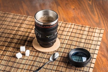 Термокружка LENS черная подарок для фотографа, фотоаппарата, кофе, чая