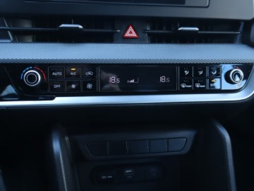 Kia Sportage V SUV 1.6 T-GDI 150KM 2023 Kia Sportage 1.6 T-GDI, Salon Polska, zdjęcie 11