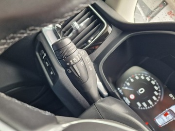 Volvo V60 II  2022 Volvo V60 Recharge T6 AWD Geartronic Core, zdjęcie 33