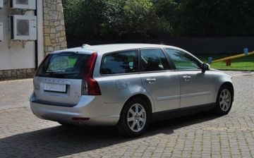 Volvo V50 1.6 DRIVe 109KM 2009 Volvo V50 GWARANCJA, LIFT, 2009r, ISOFIX, Sprawna klimatyzacja, Po oplatac, zdjęcie 2