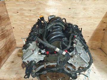 CHRYSLER 300C 5.7 HEMI MAGNUM ДВИГАТЕЛЬ В КОМПЛЕКТЕ