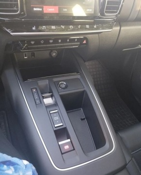 Citroen C5 Aircross SUV Facelifting 1.2 PureTech 131KM 2024 Citroen C5 Aircross Pierwszy wlasciciel Salon Polska Mild- Hybrid, zdjęcie 9