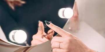 Зеркало для макияжа со светодиодной подсветкой Humanas, золотое