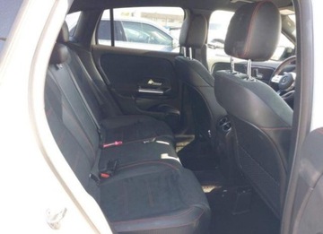 Mercedes GLA II 2022 Mercedes-Benz GLA 2022, 2.0L, 4x4, od ubezpieczalni, zdjęcie 10