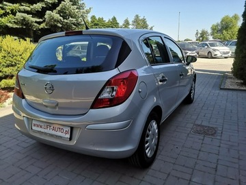 Opel Corsa D Hatchback 5d Facelifting 1.2 Twinport ECOTEC 85KM 2013 Opel Corsa 1.2 Benzyna 86KM Klimatyzacja Isofix Sa, zdjęcie 5