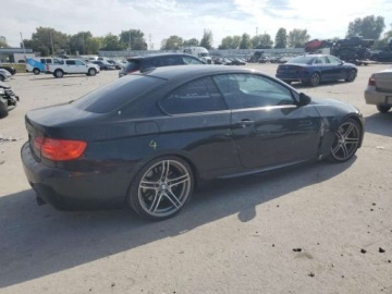 BMW Seria 3 E90-91-92-93 2011 BMW Seria 3 335is 2011 3.0l 3.0 Benzyna 320KM, zdjęcie 3
