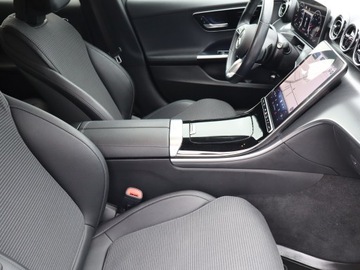 Mercedes Klasa C W206 Limuzyna 1.5 200 204KM 2021 Mercedes C C 200, Salon Polska, Serwis ASO, zdjęcie 8