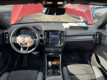 Volvo XC40 Crossover Facelifting 2.0 B4 197KM 2024 Volvo XC 40 B4 Skóra Kamera Pamięć Podgrzewanie, zdjęcie 10