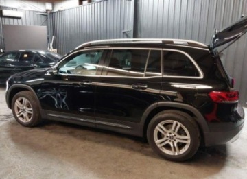 Mercedes GLB 2022 Mercedes-Benz GLB 2022, 2.0L, 4x4, od ubezpieczalni 2.0 Benzyna 221KM, zdjęcie 6